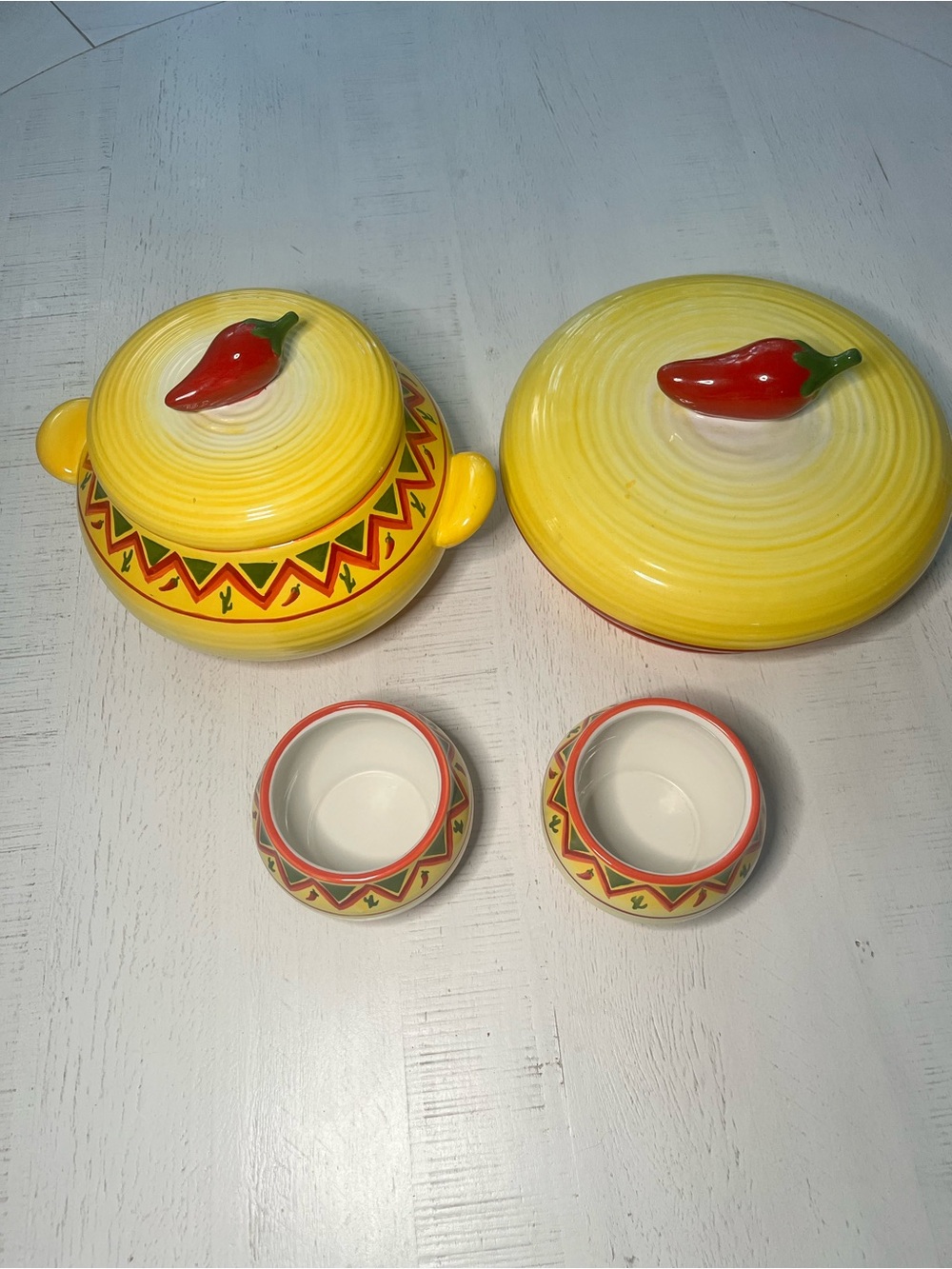 ONEIDA La Fiesta! Southwestern Chili Pepper Set - Casserole, Tortilla & Bowls